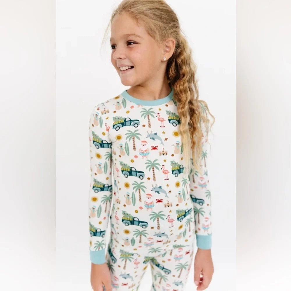 🆕Emerson & Friends Coastal Christmas Bamboo Pajamas Size 4/5 (Top) 6/7 Pants